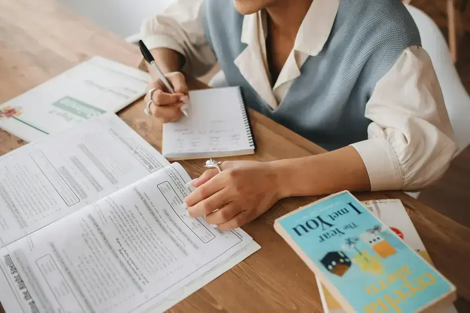 cursos gratuitos de alfabetização