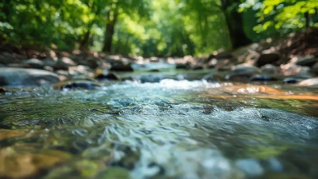soñar con agua corriendo